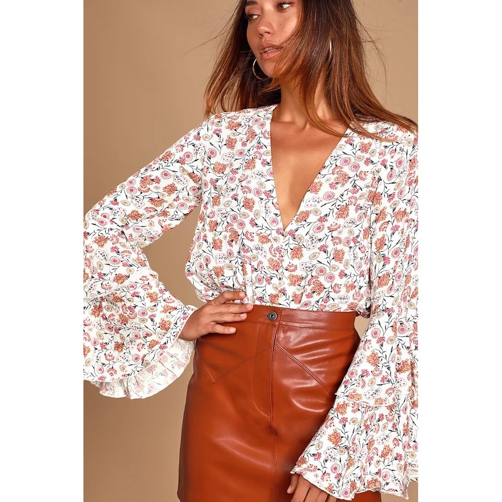 Free People Intimately She's Dainty Bell Sleeve Bodysuit V-Neck Orange Pink XS